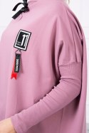 Bluza oversize z asymetrycznymi bokami ciemno różowa
