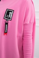 Bluza oversize z asymetrycznymi bokami jasno różowa