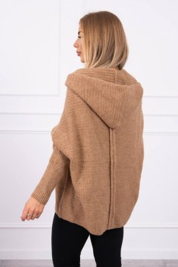 Sweter z kapturem i rękawami typu nietoperz camelowy