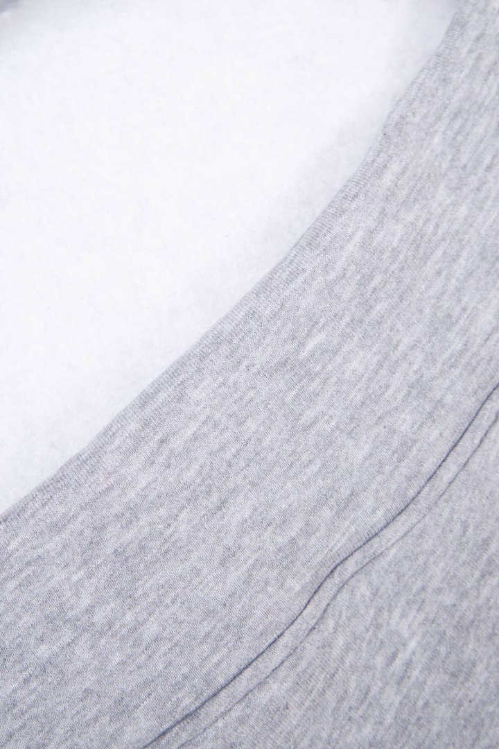 Bluza ocieplana z haftowanym napisem oversize szara
