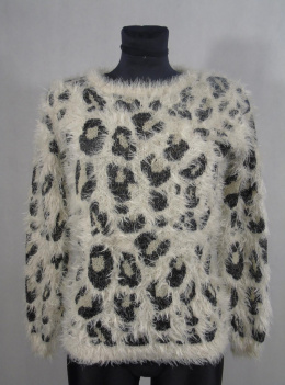 Sweterek ecru w zwierzęce wzory 12-13 lat
