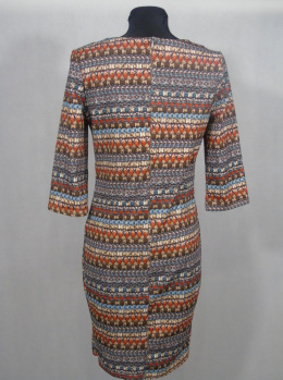 Ołówkowa sukienka w odcieniach brązu z łezką L