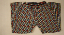 Spodnie piżamowe w kolorową kratkę