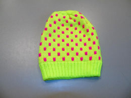 Żółto - różowa czapka