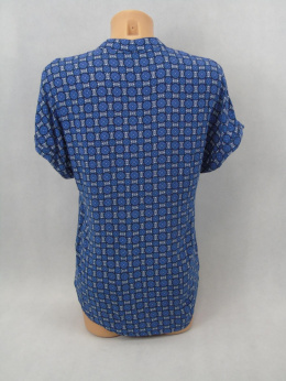 Granatowa bluzka z printem i rękawkiem kimono 38